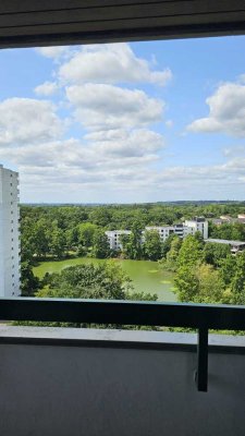 Helle 2-Zimmer-Wohnung mit Balkon in Erkrath