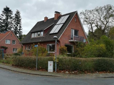 7-Zimmer Einfamilienhaus mit Stellplatz in Adendorf