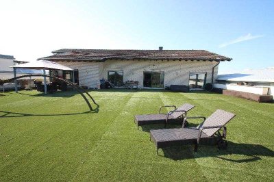 Exklusive Penthousewohnung gehobene Ausstattung 300 m² Wohnfläche Terrasse 320 m² 2