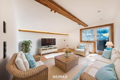 Design trifft Geborgenheit – Exklusiv sanierte Dachgeschosswohnung