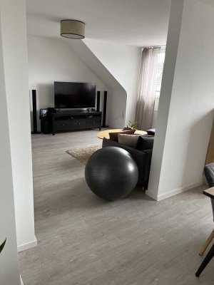 E.-Rüttenscheid - Tolle, helle 80 m² Wohnung mit EBK - von Privat!