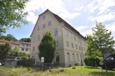 Charmante Dachgeschosswohnung in Ravensburg mit Parkmöglichkeiten