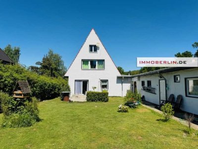 IMMOBERLIN.DE – Traumlage! Charmantes Einfamilienhaus mit Südgarten beim Krampnitzsee