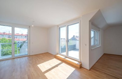 Erstbezug: Sonnige, klimatisierte Zwei-Zimmer-Dachgeschoßwohnung mit Terrasse - sofort verfügbar – zu mieten in 1170 Wien