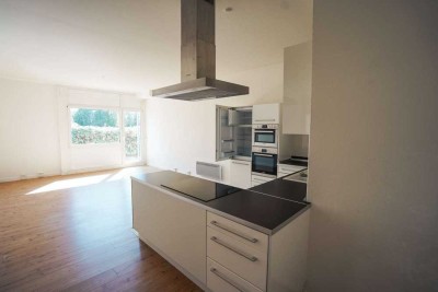 Wohnen, wo anderen Urlaub machen - Schöne Zweizimmerwohnung, Duschbad, Terrasse, Einbauküche
