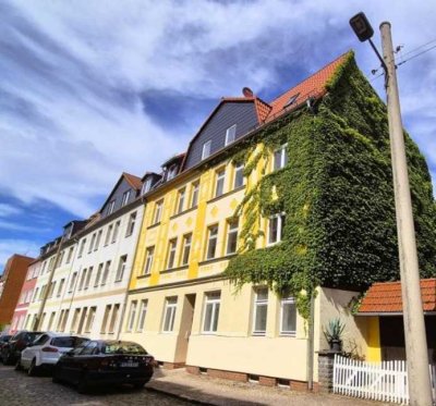 Erstbezug nach Sanierung, 2-Zi-Wohnung, 50m², Fußbodenhzg., Garten