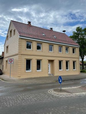 Exklusive 1-Raum-DG-Wohnung mit luxuriöser Innenausstattung in Grabow