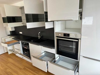 3,5-Zimmer-Wohnung in Bonn-Kessenich (124 m²)- saniert, Balkon & Blick auf den Venusberg