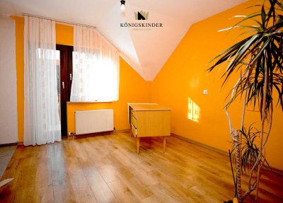 Schöne große 2 Zimmer Wohnung mit Balkon und Tiefgarage!