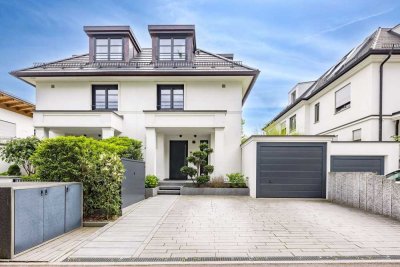 Villenhälfte in geschmackvoller Designlinie. Mit Stil, Raum und Charakter.