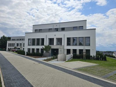 Moderne 2-Zimmer-Wohnung im Staffelgeschoss mit Dachterrasse