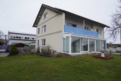 Gepflegtes 2 Familienhaus mit ELW in Westerheim im Industriegebiet