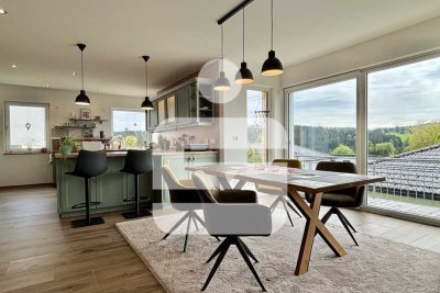 Ideal für die Familie oder für Paare! Stilvoll und neuwertig Wohnen in ländlicher Lage!