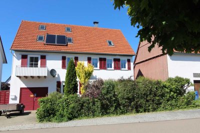 Großes ehemaliges Bauernhaus mit sehr viel Potential