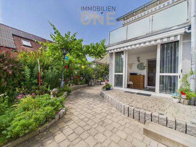 Für Kapitalanleger ! Helle 2,5-Zimmer-Erdgeschosswohnung mit Einliegerwohnung und Südgarten