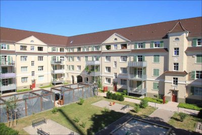 Neue Hofgärten! Gemütliche 3-Zimmer-Wohnung mit sonnigem Süd-West-Balkon & Stellplatz