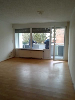 3-Zimmer-Erdgeschosswohnung mit Balkon in Grevenbroich