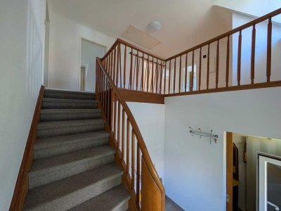 Schöne helle 3-Zimmer-Dachgeschosswohnung in Saarbrücken
