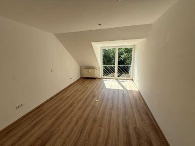 Platz für Liebe, Chaos & Pizza – 2 Zimmer Wohnung sucht junges Leben