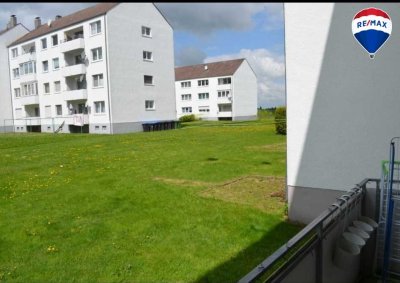 Eigentum mit Extras: Wohnung inkl. Parkplatz, Garage & Schrebergarten in Marsberg-Essentho
