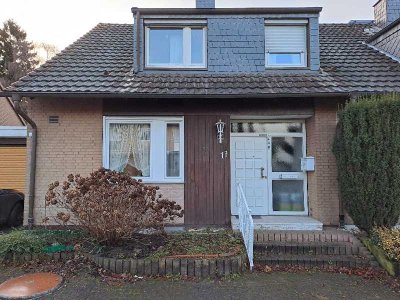 Modernisiertes Reihenhaus mit 4 Zimmern in Leverkusen-Steinbüchel