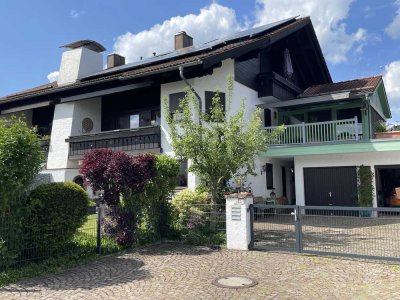 EG-WOHNUNG MIT EIGENEM GARTENANTEIL