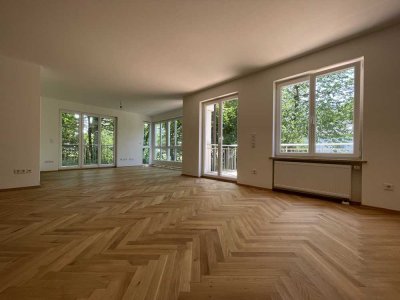 Helle und modern geschnittene 2-3 Zimmer Wohnung mit Süd- und West-Balkon