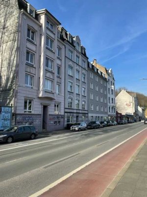 Modern, stilvoll 4 Zimmerwohnung – Ihre neue Wohnung in guter Lage