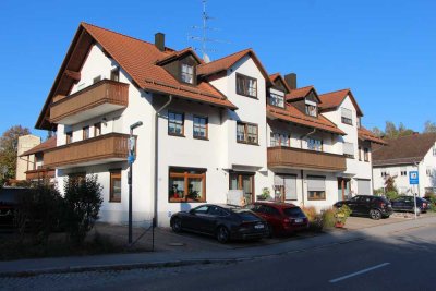 2,5-Zimmer-Dachgeschosswohnung in Buch am Erlbach