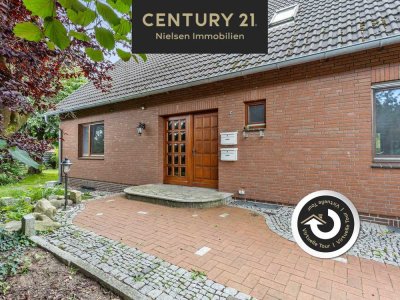 PLATZ FÜR ALLE(S) - TOLLES ZWEIFAMILIENHAUS IST BEREIT FÜR DIE NÄCHSTE FAMILIE - SOFORT BEZUGSFREI
