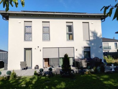 Luxus-Stadtville  bei Leipzig – Erstbezug 2022 | PV-Anlage | Wärmepumpe | Top-Ausstattung