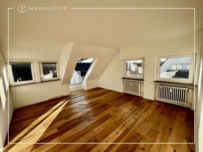 Sanierte 3-Zimmer-DG-Wohnung mit Cabriofenster und stilvoller Einbauküche