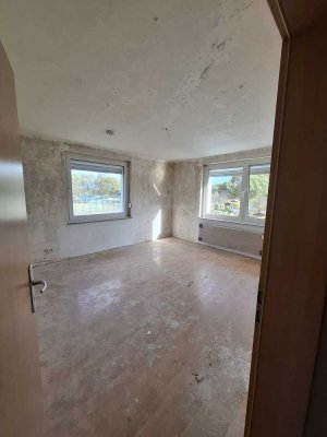 Helle 2-ZKB mit Balkon und schönem Blick über Siegen
