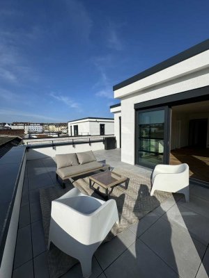 OPEN HOUSE am 18.02.2026, 14-16 Uhr!Modernes Bilk-Penthouse: 3 Zimmer, Sonnenterrasse, Einzugsbereit