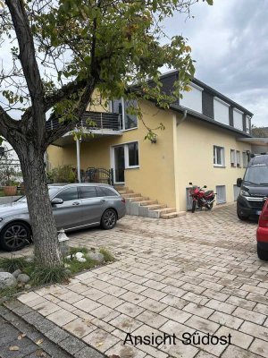 Attraktives Zweifamilienhaus mit gehobener Innenausstattung in Sankt Augustin Meindorf