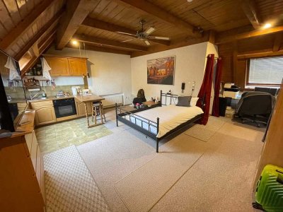 Möbliertes Apartment für Wochenendpendler!