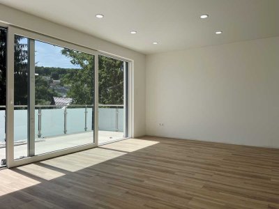 Vermietetes Zweifamilienhaus im energieeffizienten Neubau-Standard