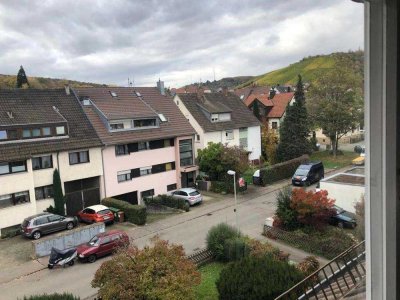 ***Zentrale 1-2 Zimmer Wohnung mit neuwertiger Küche