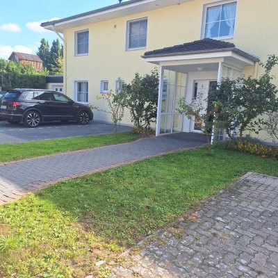 Renovierte 2-Zimmer Wohnung mit Balkon in Altwarmbüchen