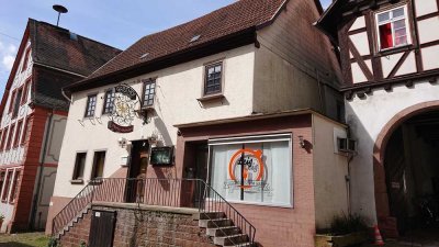 Wohn und Geschäftshaus in  Neckarsteinach-Zentrum