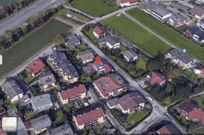 Modernisiertes 3,5-Zimmer Altbauhaus mit Terrasse, Balkon und Garten