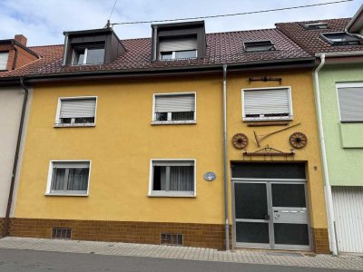 Ma-Seckenheim, 3 Familienhaus am Wasserturm