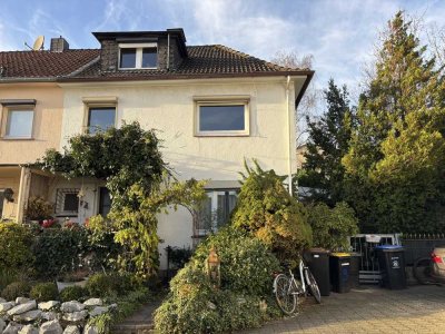 Charmantes Reiheneckhaus mit großem Garten Nähe Ittertal!