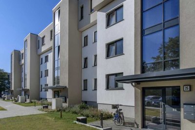Moderne 3-Zimmer-Etagenwohnung mit Laminat und großem Balkon in Wolfsburg