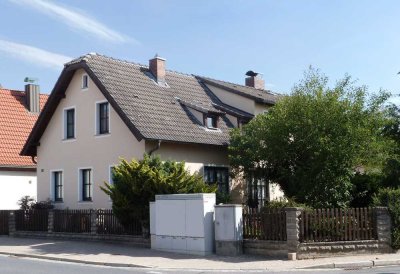 Großzügiges Einfamilienhaus in zentraler Lage von Strullendorf