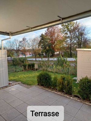Schöne 3 ZKB Wohnung, mit Garten, ab September zu vermieten.