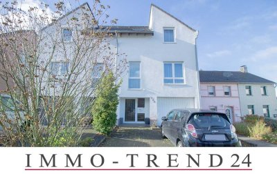 Exklusive Doppelhaushälfte mit Garage und Stellplätzen nahe Borussia-Park