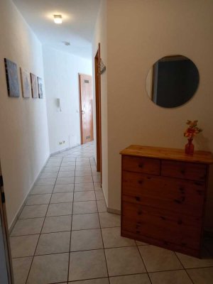 Vollmöblierte 2-Zimmer Erdgeschosswohnung mit Terrasse in Friedrichshafen