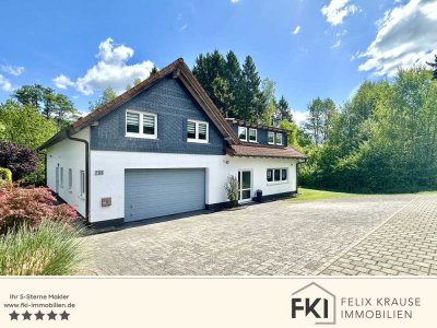 **Tolles Wohnhaus mit gepflegter Gartenanlage, pot. Einliegerwohnung und Gewerbe in Neunkirchen**