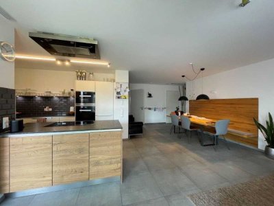 Hochwertige 4,5-Zimmer-EG-Wohnung mit Terrasse, Aufzug & Top-Lage in Biberach